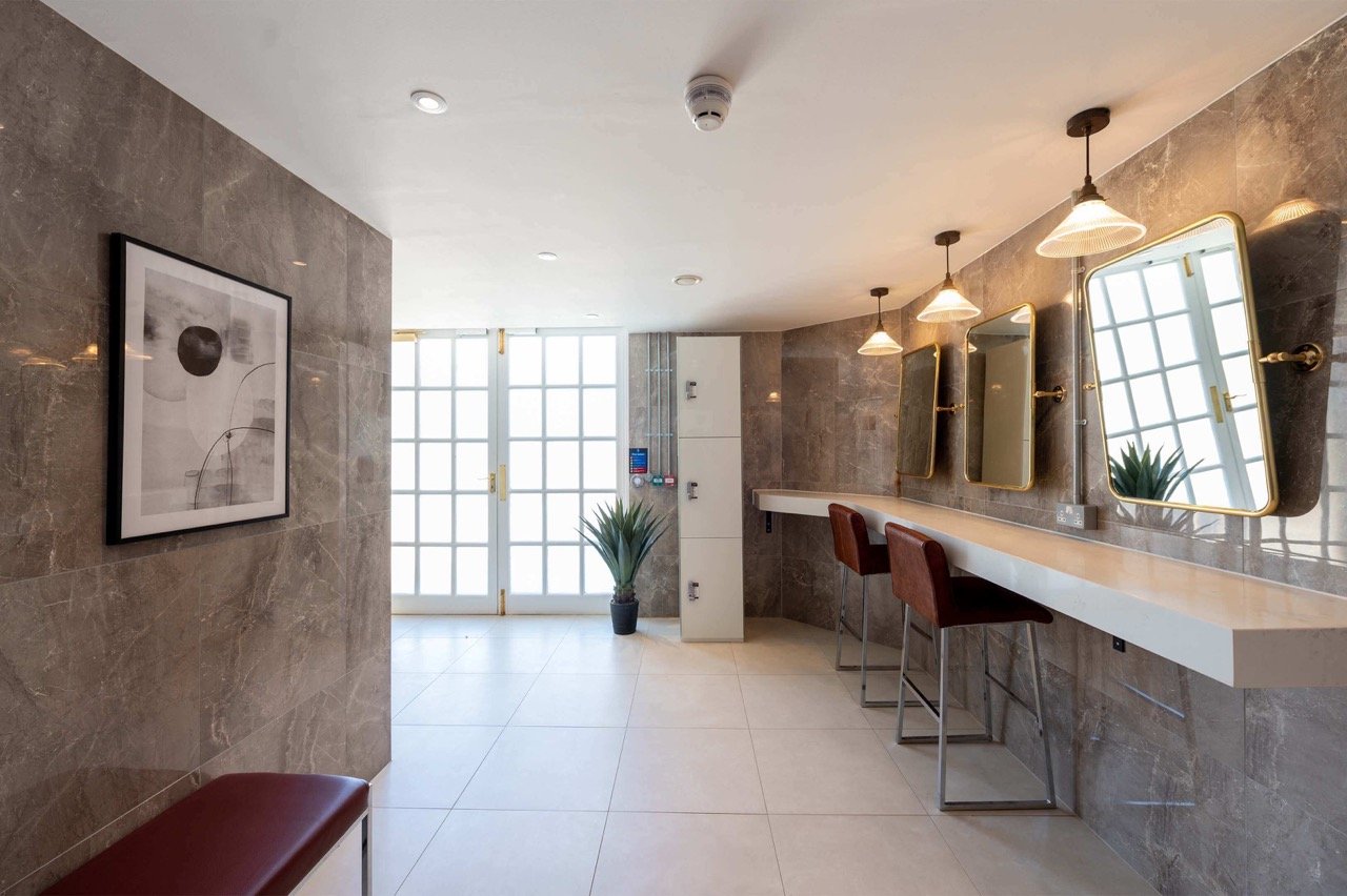 01_bh_tp_pg_00093_v1730114799 Large