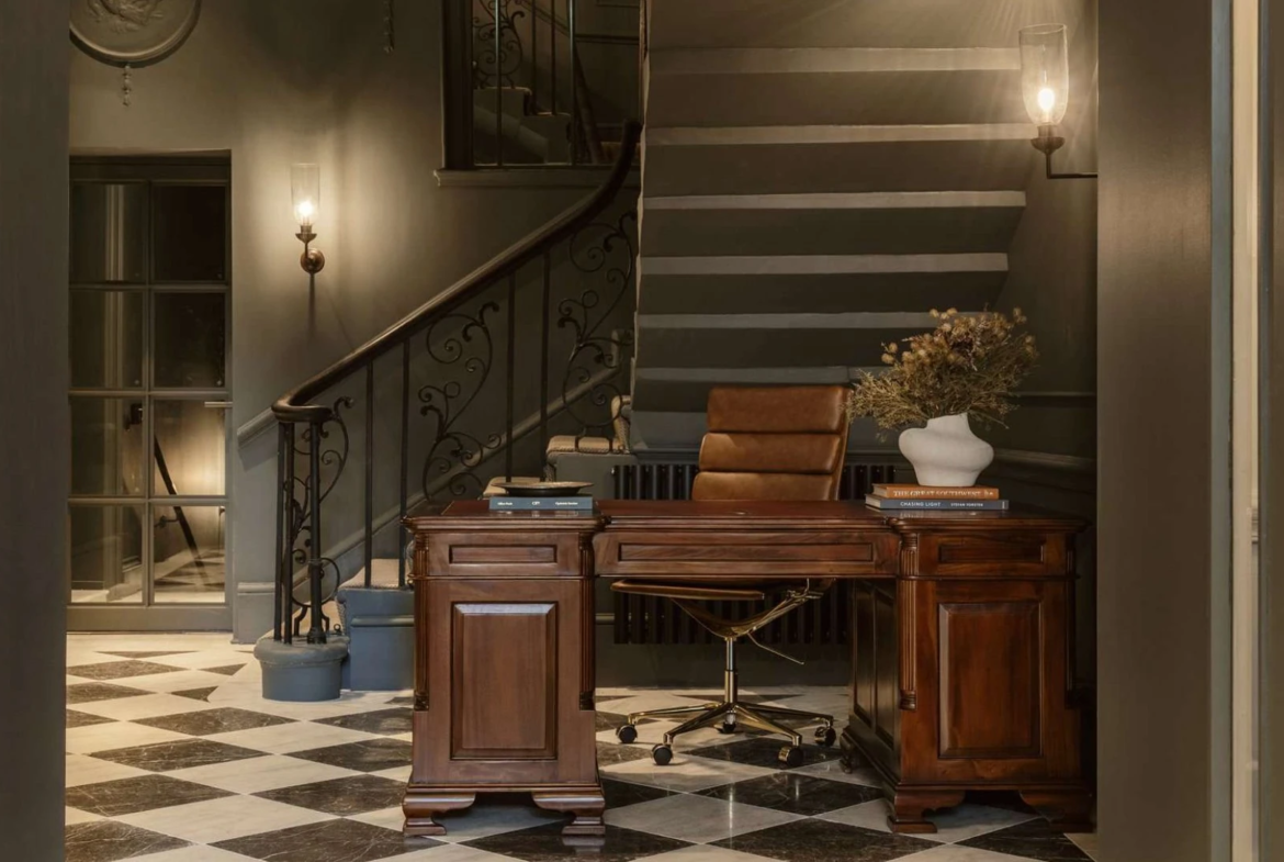 36 37 Hertford Street Residences Mayfair Hotel Concierge Desk Walnut Leather Chair Marble Floor Luxury Service