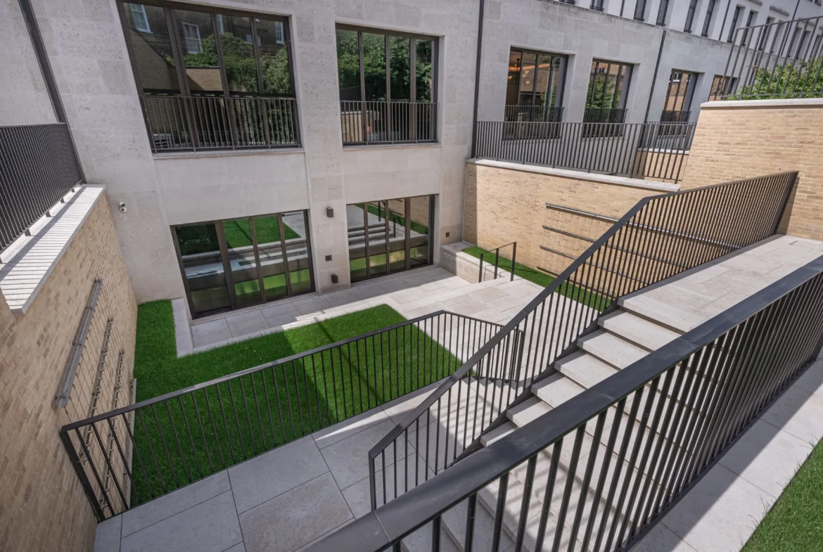 5 Whistler Square Mediterranean Garden Limestone Terraces Belgravia