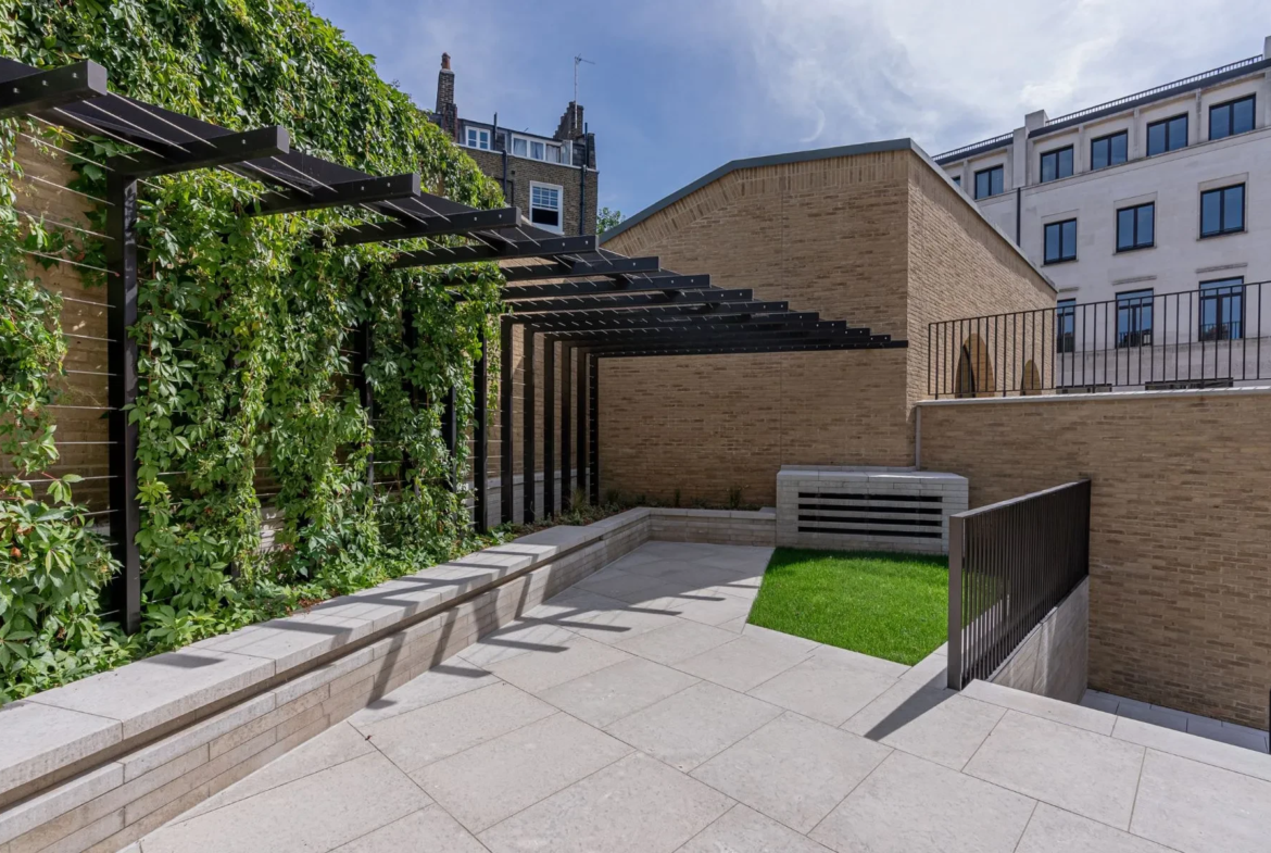 5 Whistler Square Roof Terrace Panoramic London Skyline View Belgravia