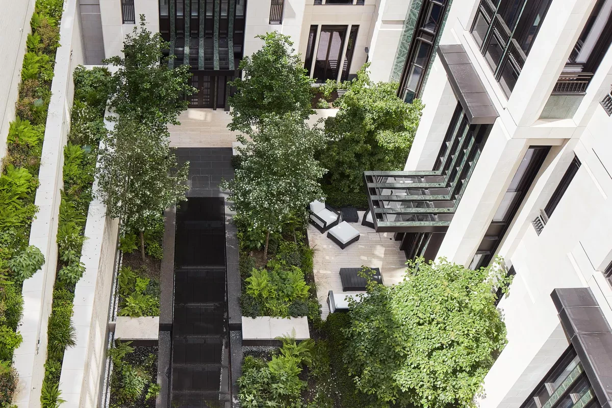60 Curzon Mayfair Private South Facing Courtyard Garden London