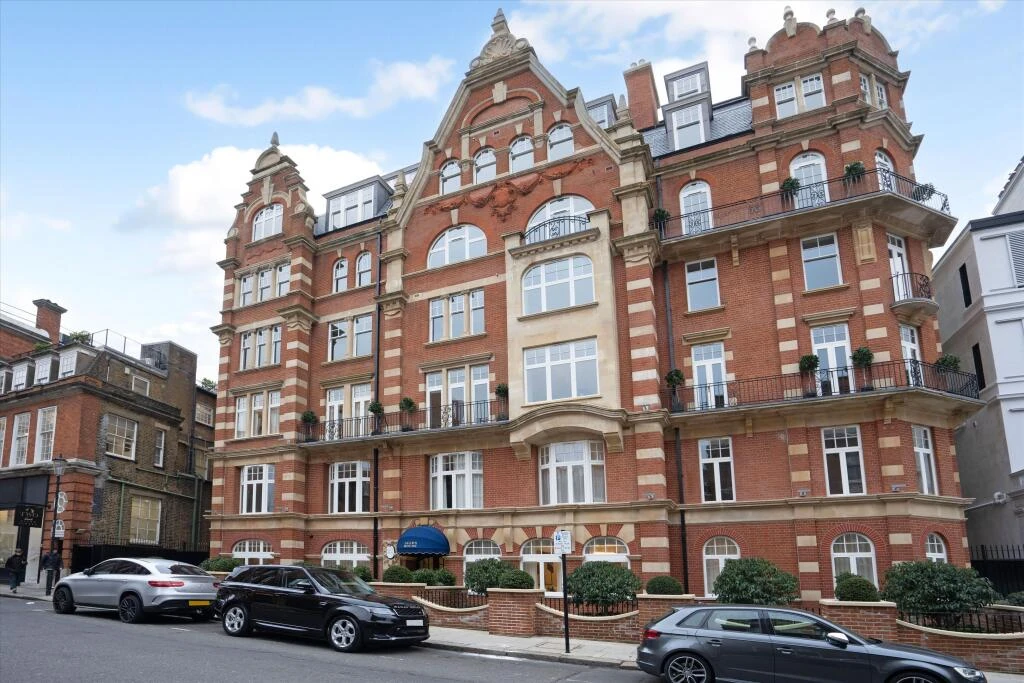 Allen House 8 Allen Street Kensington W8 Full Facade Edwardian Red Brick Mansion Apartments For Sale