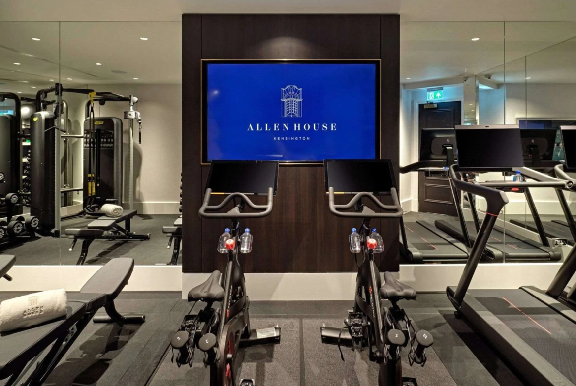 Allen House 8 Allen Street Kensington W8 One Bedroom Apartment 520sqft Share Of Freehold For Sale