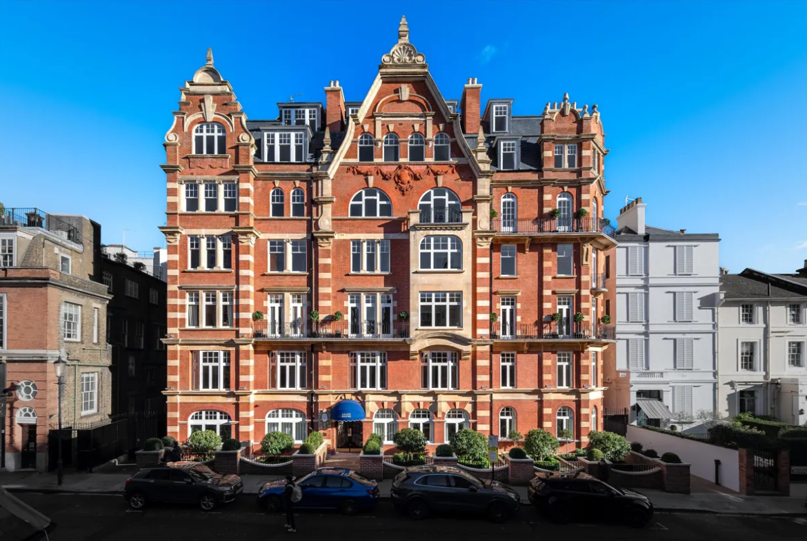 Allen House Kensington W8 London Edwardian Mansion Exterior Front Facade Red Brick