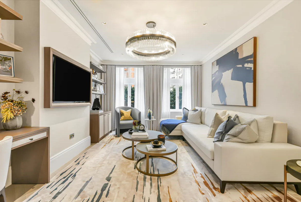 Allen House Kensington W8 London Luxury Living Room Crystal Chandelier Large Windows Modern Furniture Interior