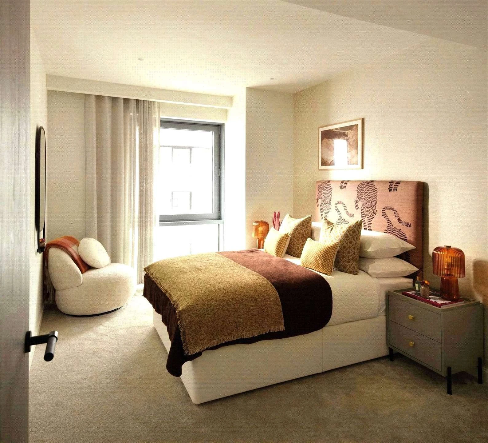 Aspen Canary Wharf Master Bedroom Luxury Apartment E14 9xq