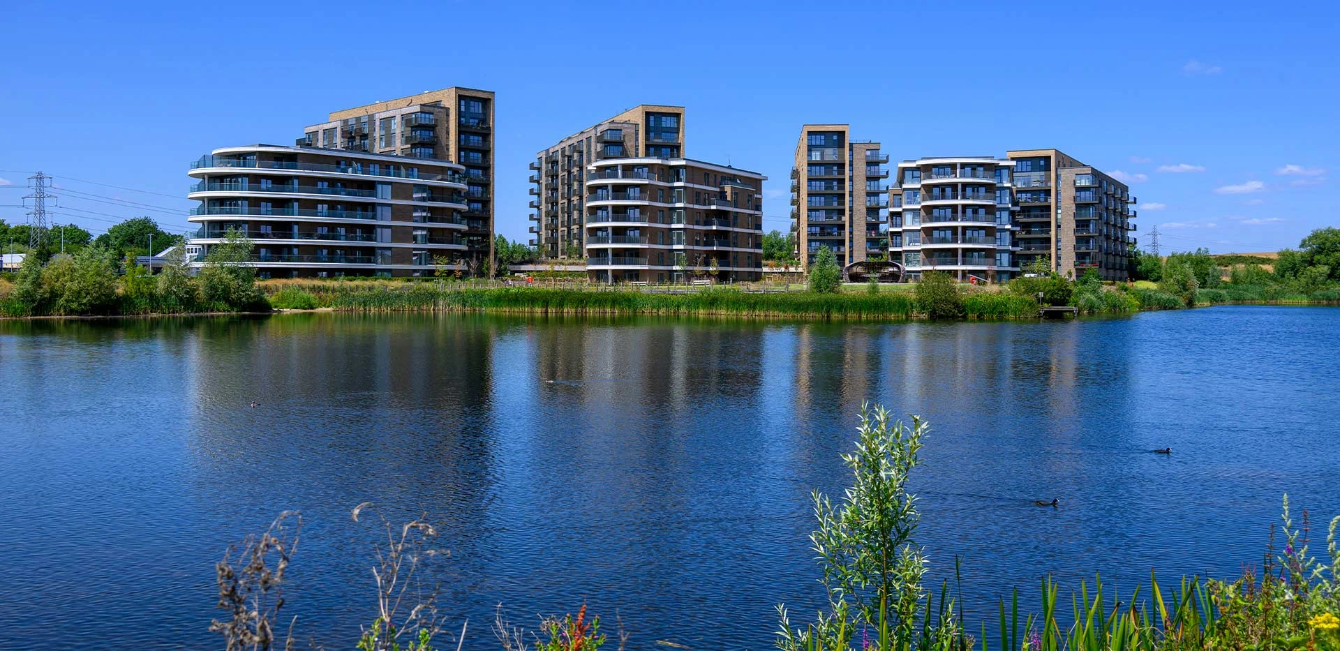 Bankside Gardens Green Park Reading Development Exterior