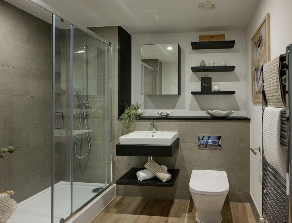 Bankside Gardens Green Park Reading Modern Bathroom Shower