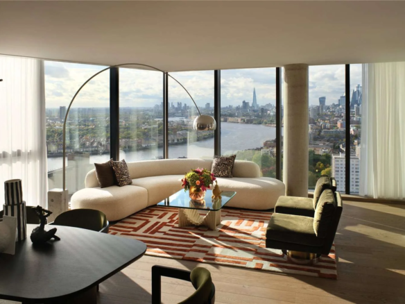Canary Wharf E14 Vetro Duplex Penthouse Living Room Curved Sofa Thames Shard City Panorama