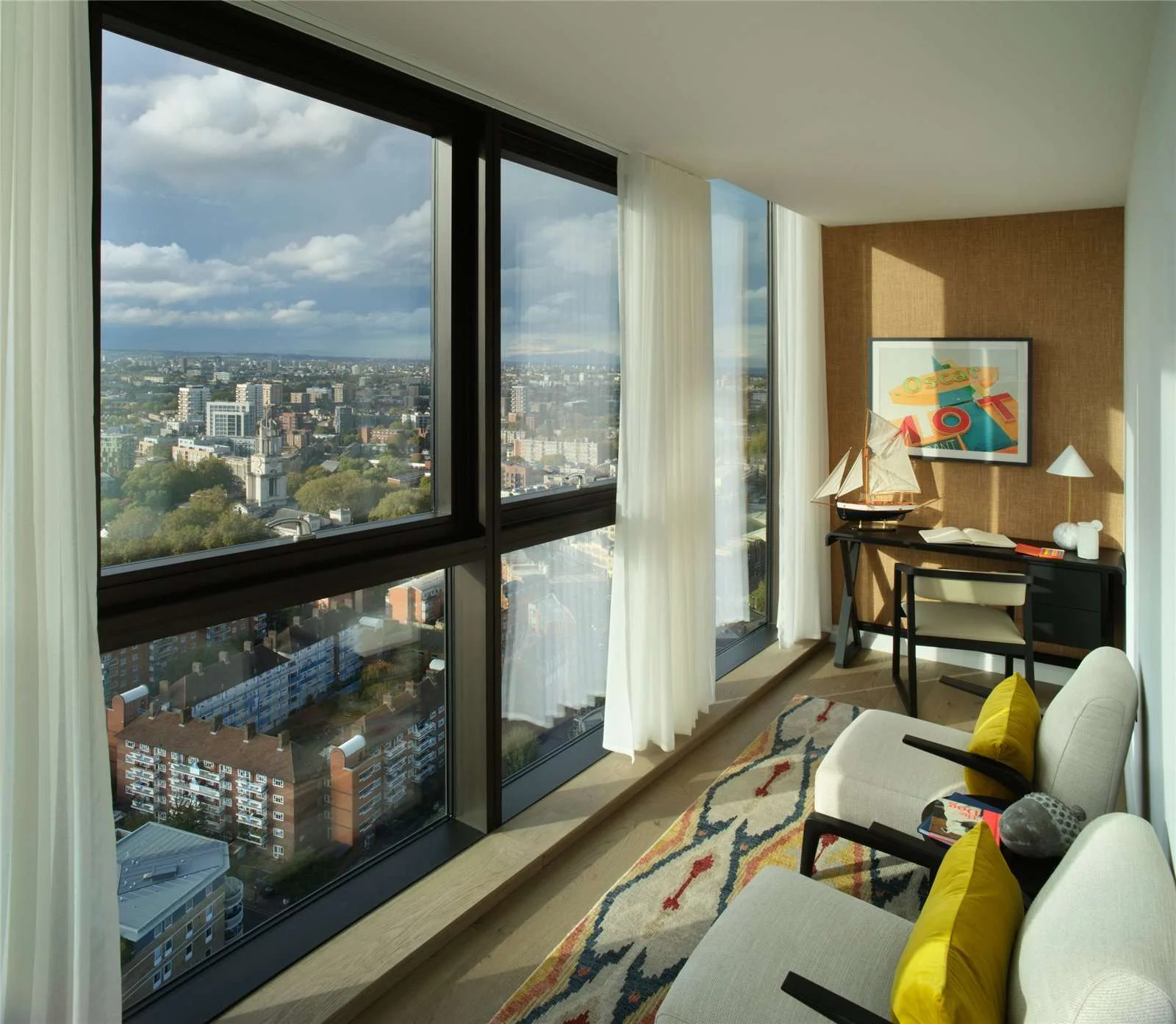 Canary Wharf E14 Vetro Duplex Penthouse Winter Garden Study Floor To Ceiling Windows City View