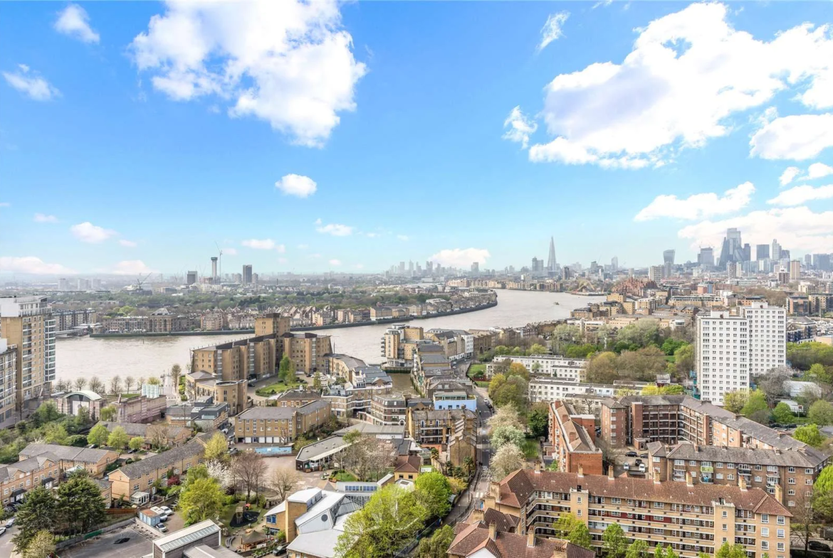 Canary Wharf E14 Vetro Penthouse Panoramic Thames River View Shard City London Skyline
