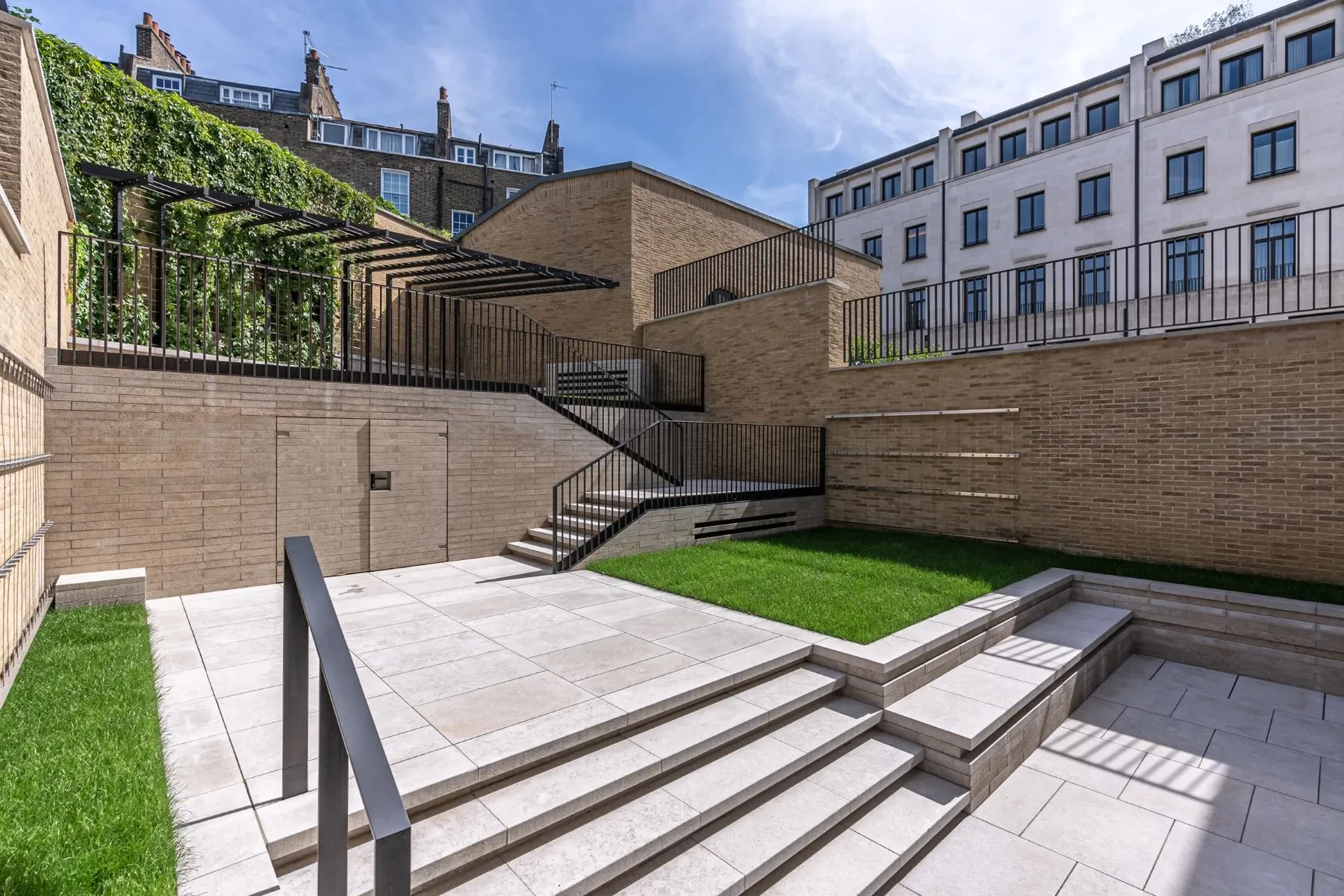 Chelsea Barracks Garden Pergola Climbing Plants London Luxury Property