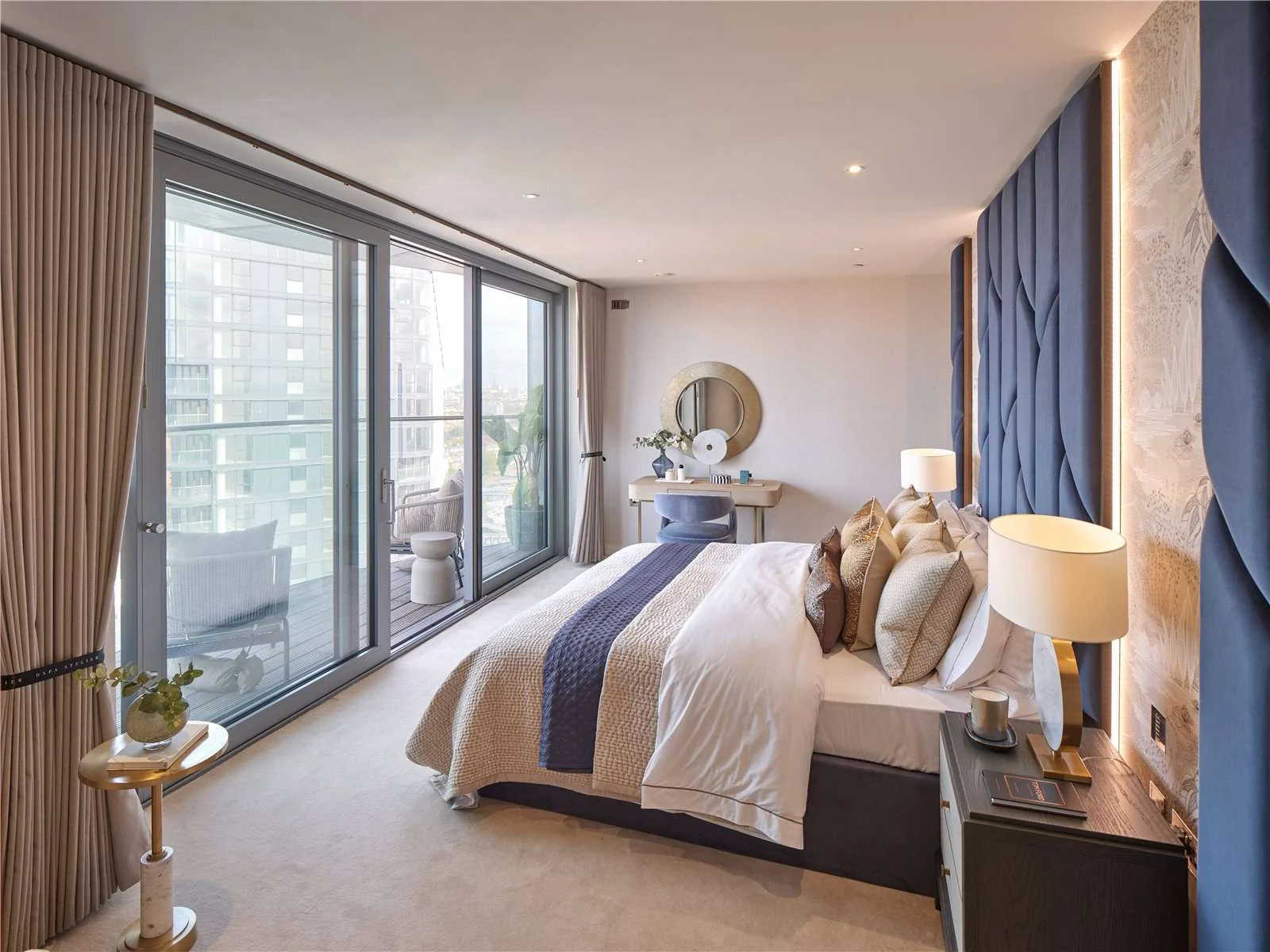 Chelsea Waterfront Sw10 16th Floor Principal Bedroom Blue Velvet Panelled Headboard Balcony Access City Views