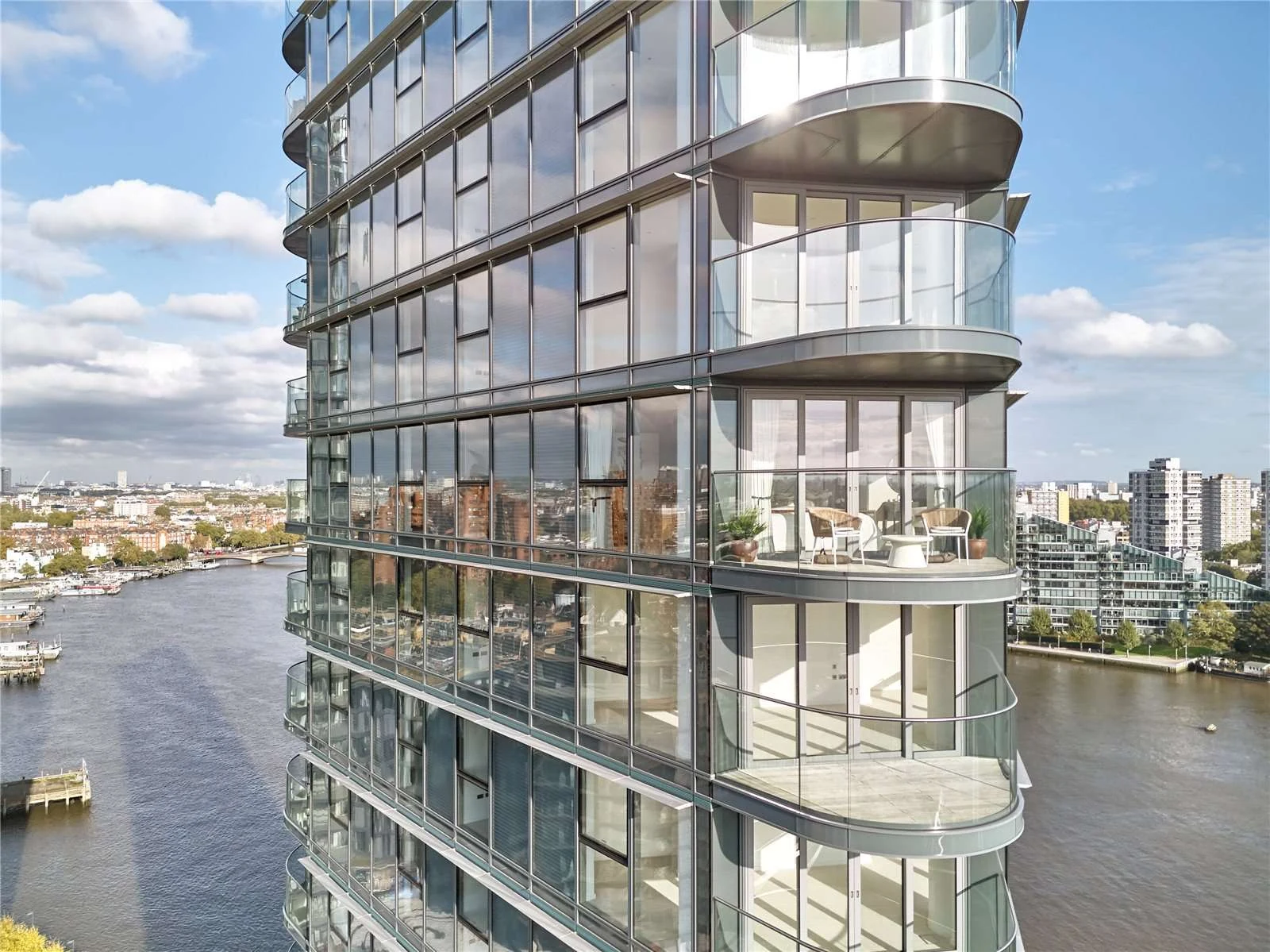 Chelsea Waterfront Tower West Sw10 Exterior Drone Curved Glass Balconies Close Up Thames Creek Fulham Rooftops