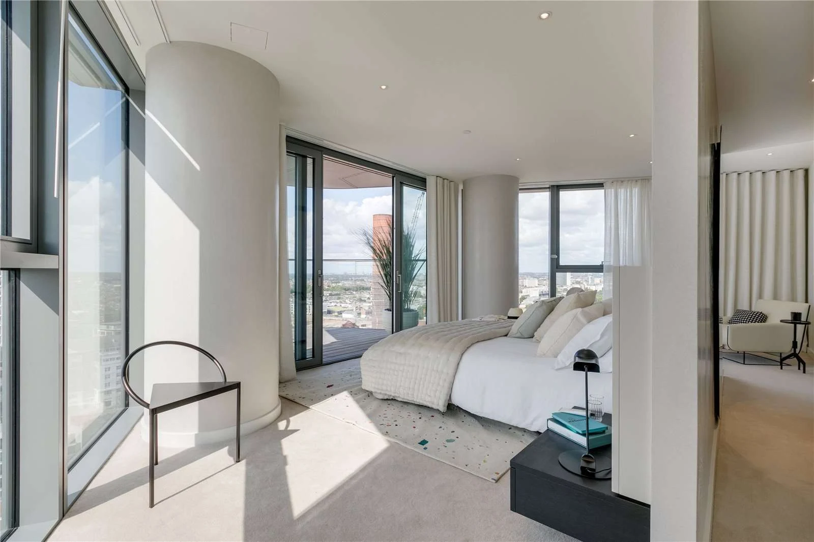 Chelsea Waterfront Tower West Sw10 Third Bedroom Curved Glazed Columns Balcony Access Power Station Chimney