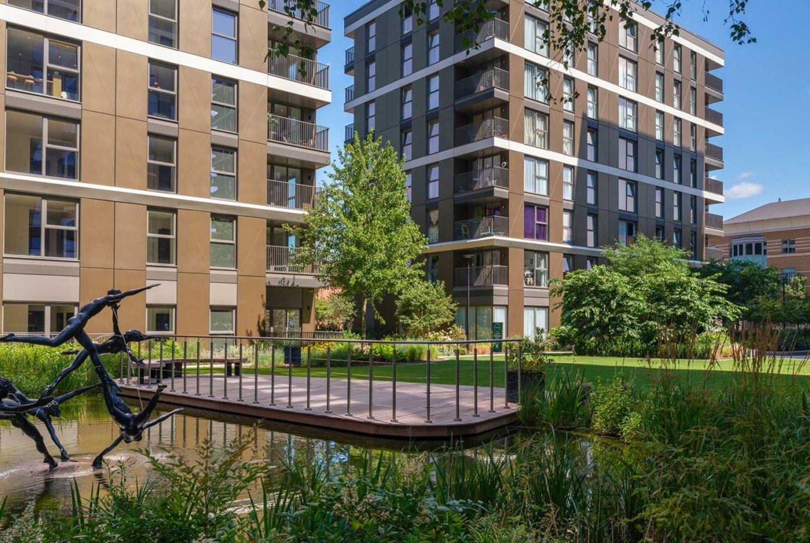 2 Bedroom Apartment for Sale Staines Surrey | Eden Grove