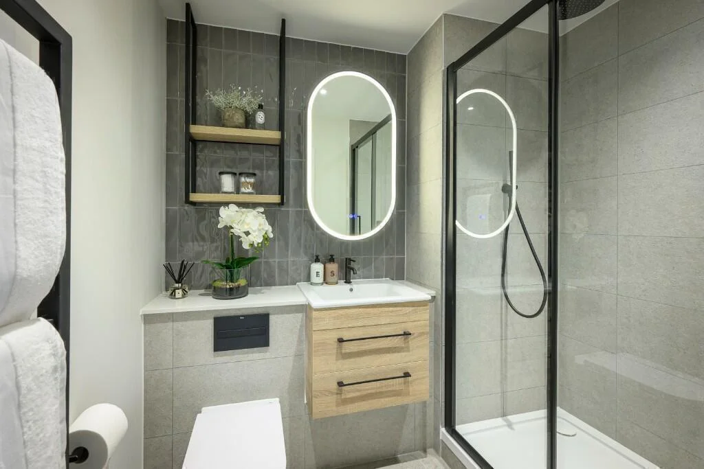 Glasswater Locks Bathroom Modern Shower Birmingham