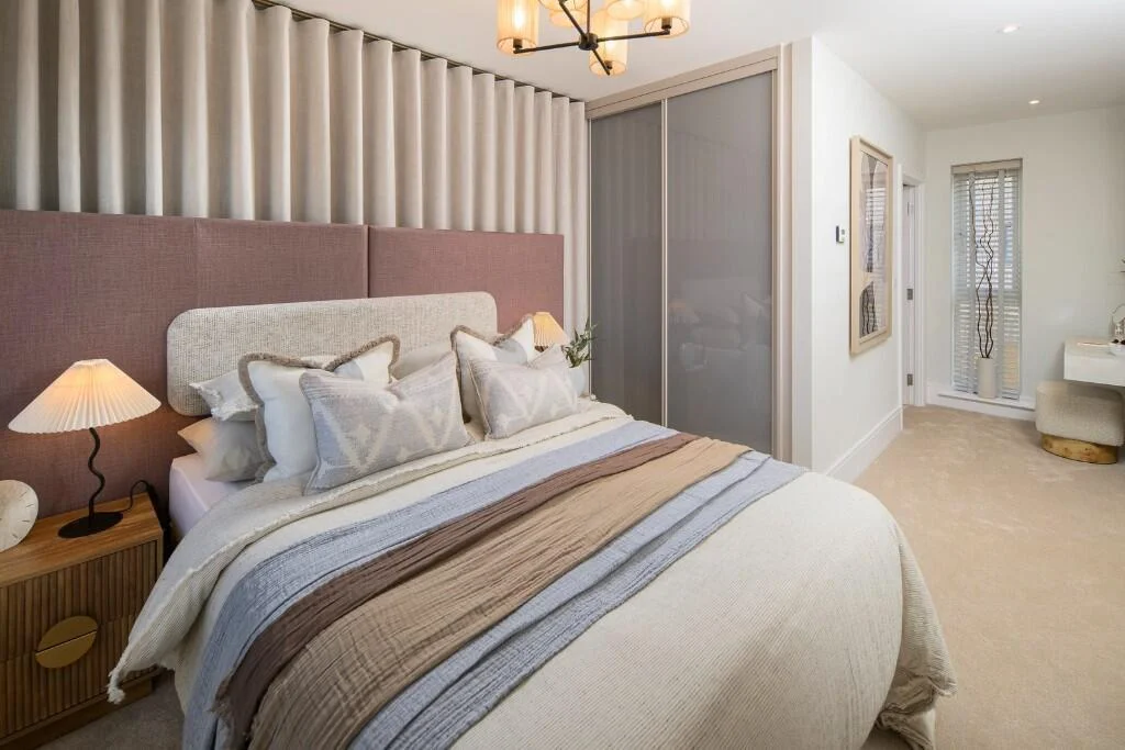 Hareshill Bedroom Ensuite Master