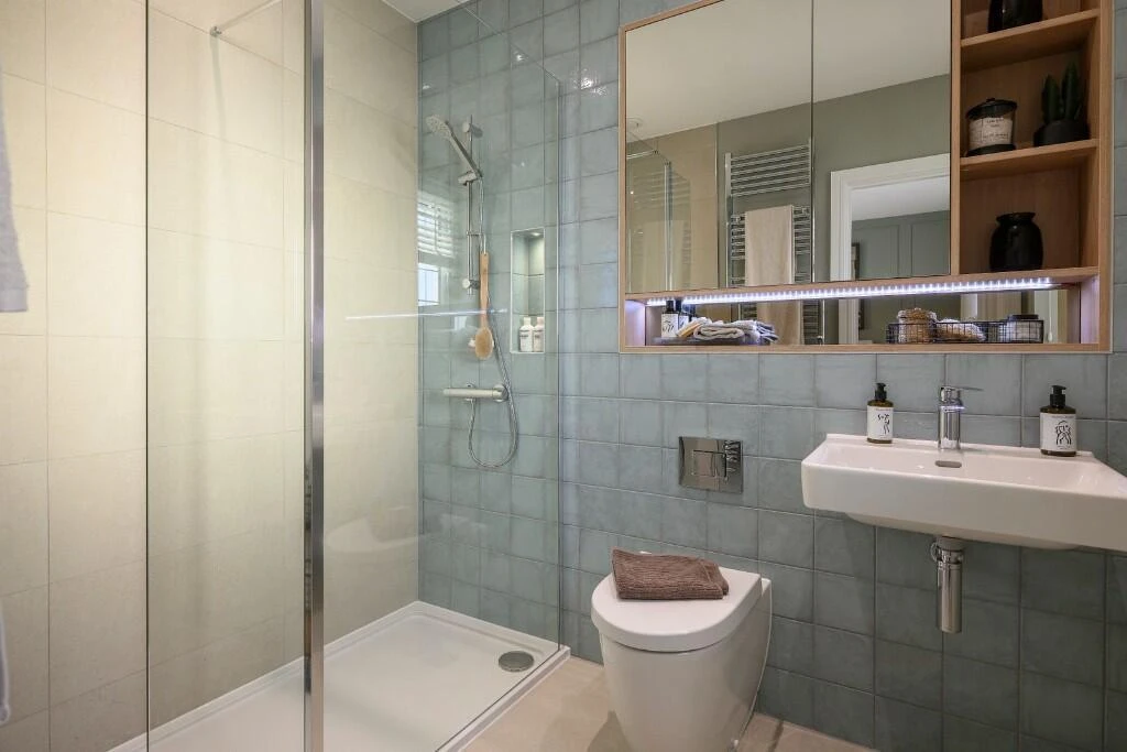 Hareshill Fleet Bathroom Ensuite Shower Modern Design