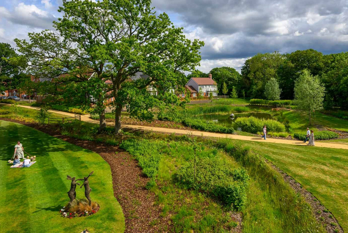 Hareshill Fleet Landscaped Park Green Space Walking Paths