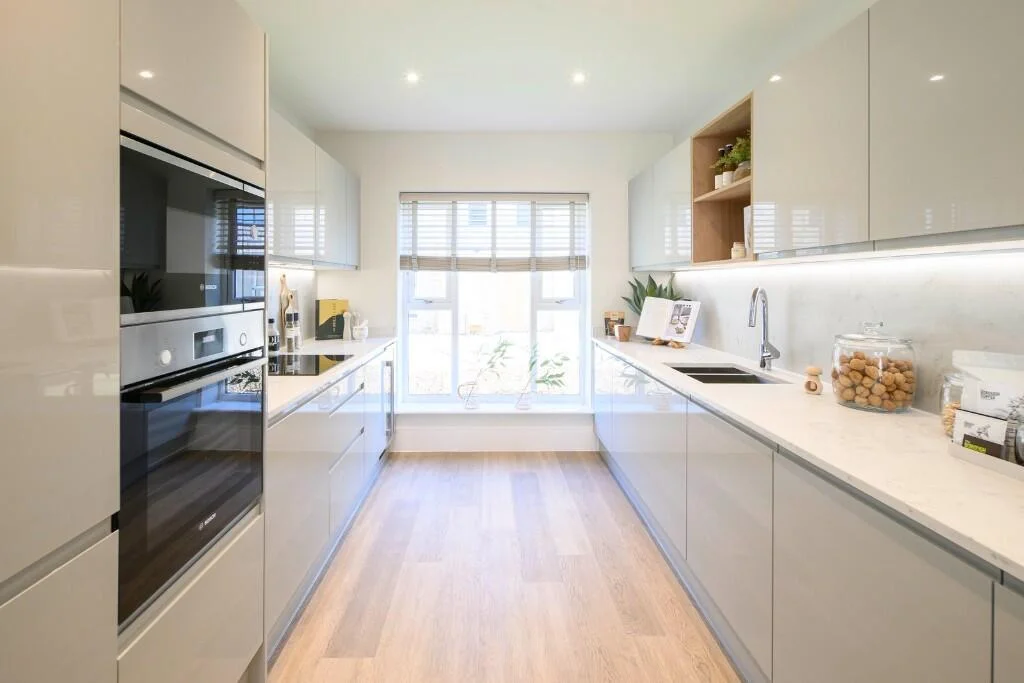 Hareshill Kitchen Modern Integrated
