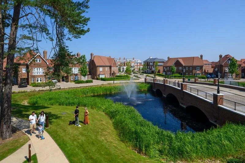 Hartland Village Fleet Lake Bridge Park