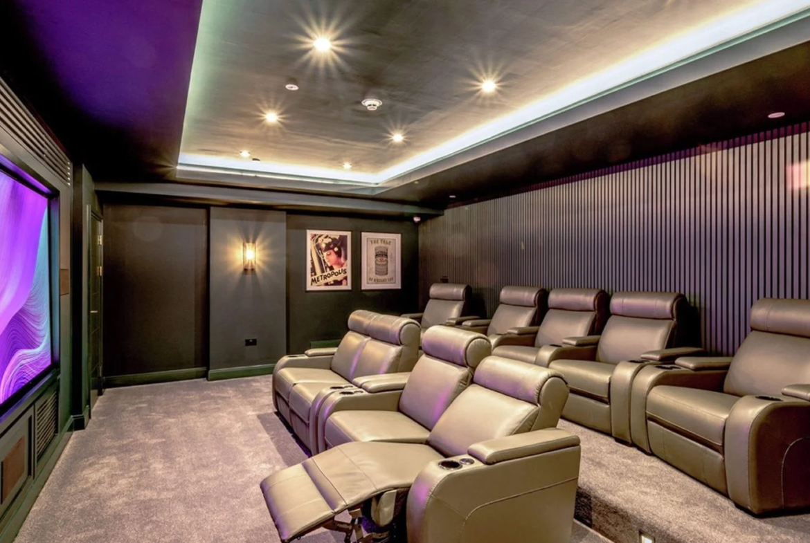 horlicks-quarter-slough-cinema-room