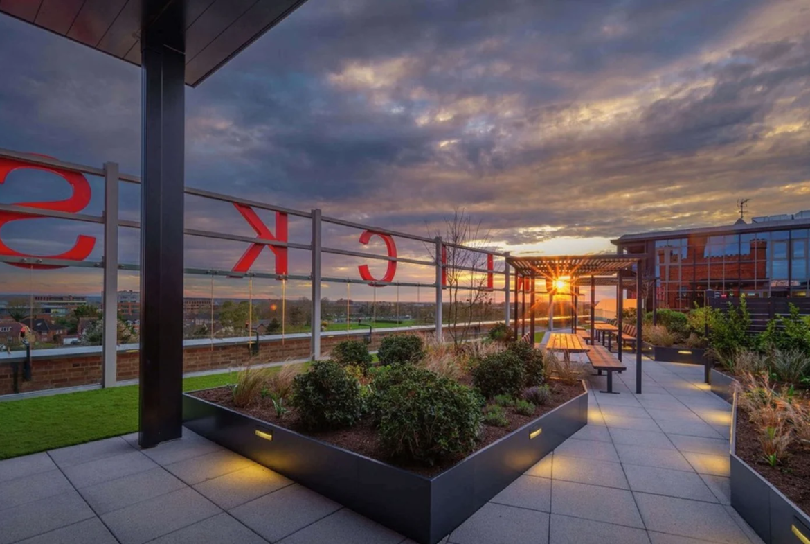 3 Bedroom Apartment for Sale Slough Berkshire | Horlicks Quarter