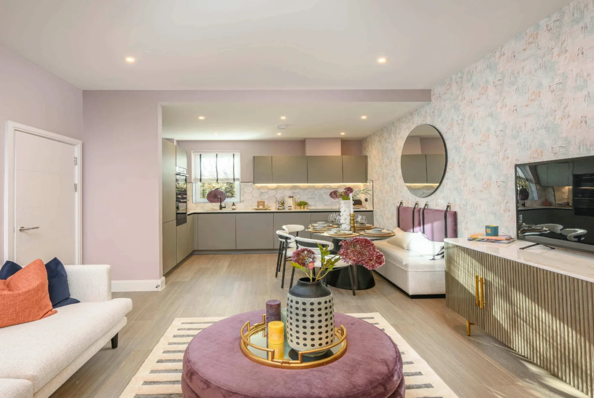 Townhouse for Sale Slough Berkshire | Horlicks Quarter