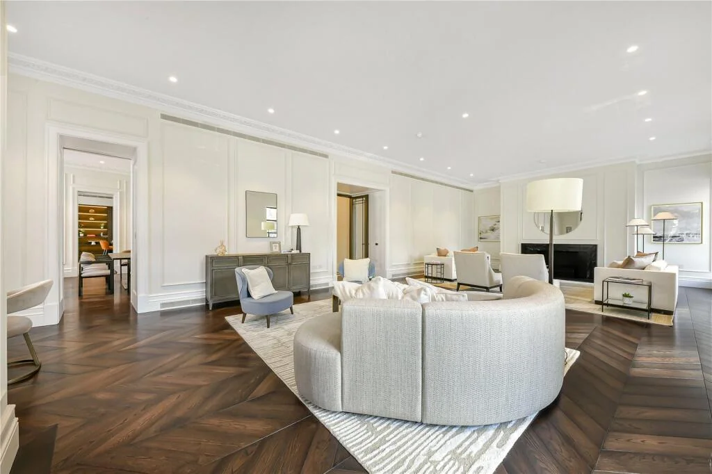 Knightsbridge Gate Apartment 1 Grand Reception Room Herringbone Parquet Floor