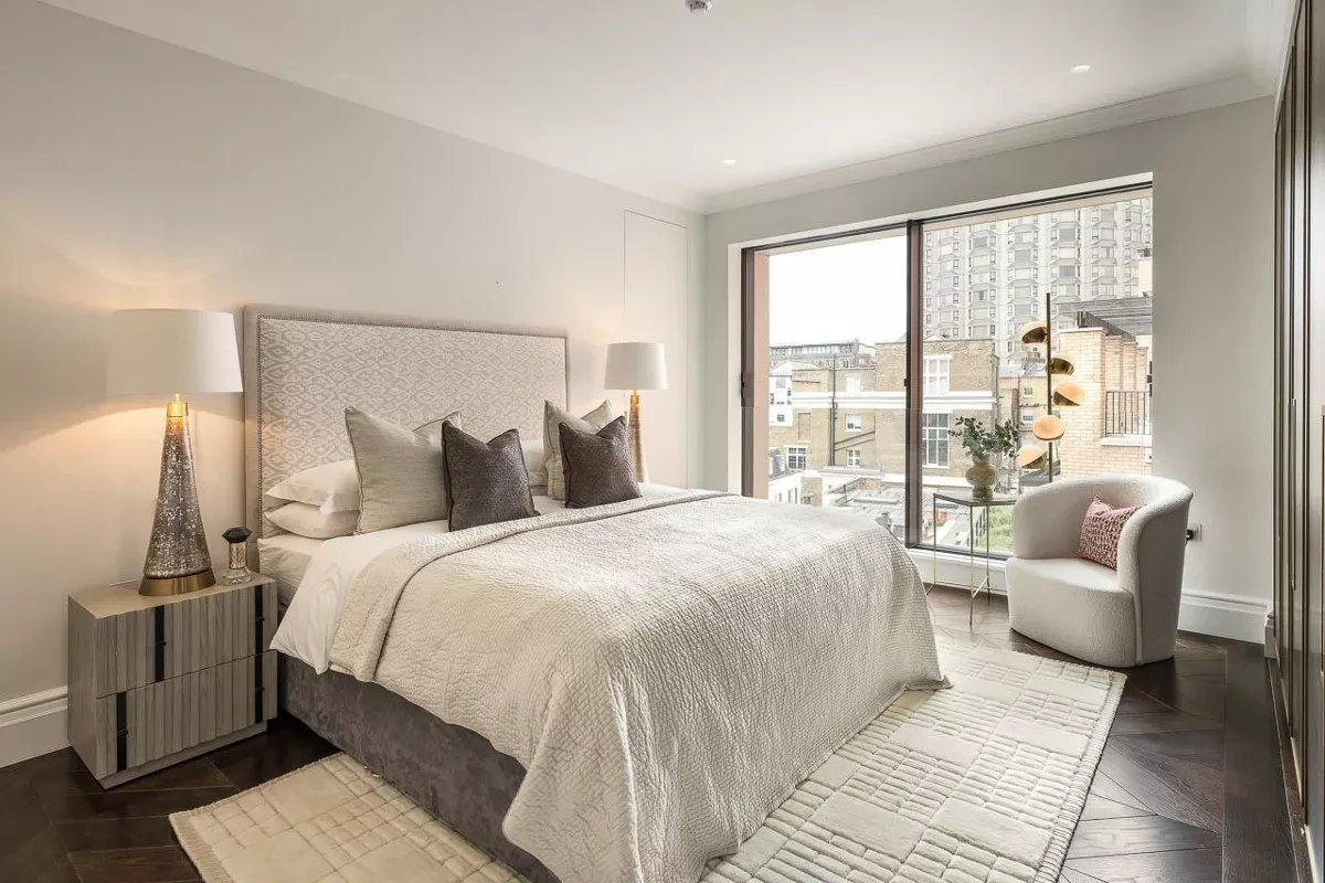 Knightsbridge Gate Apartment 2 Master Bedroom Private Balcony London View