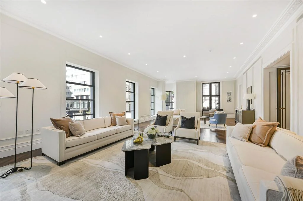 Knightsbridge Gate Apartment Spacious Reception Open Plan Living London