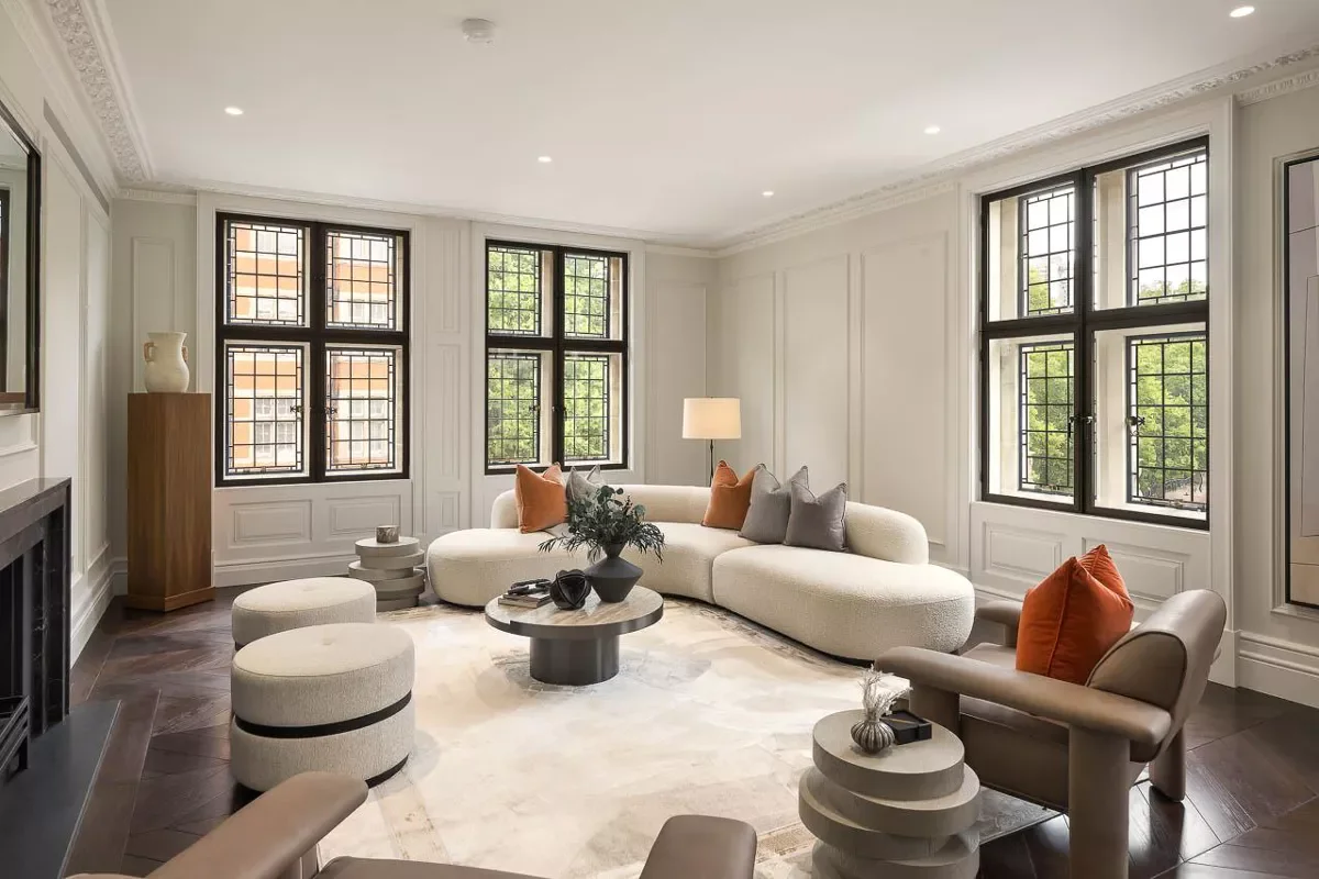Knightsbridge Gate Luxury Apartment Sitting Room Leaded Windows Belgravia