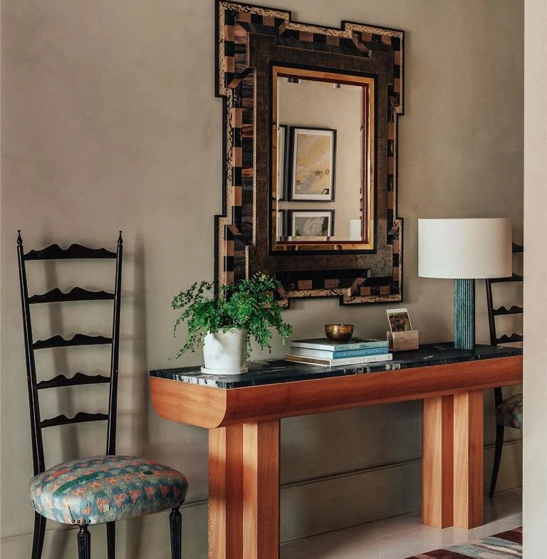 Lancer Square Kensington Entrance Hallway