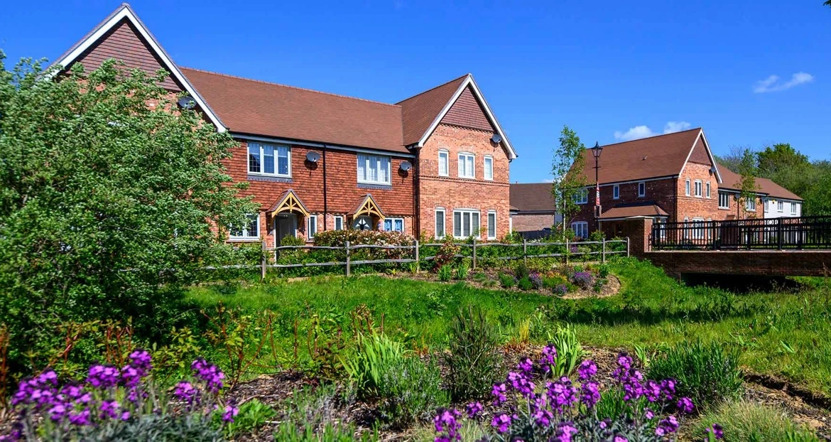 Leighwood Fields Cranleigh Landscaped Gardens