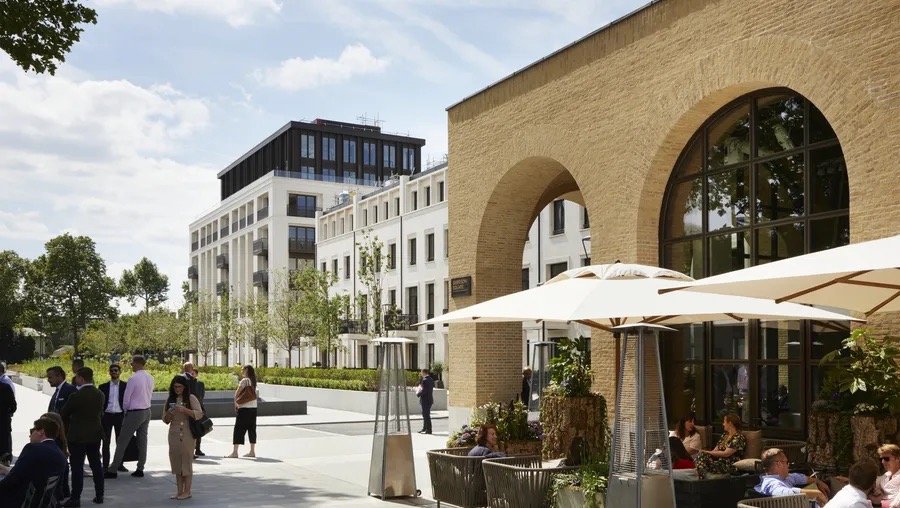 London Chelsea Barracks Exterior Modern Architecture