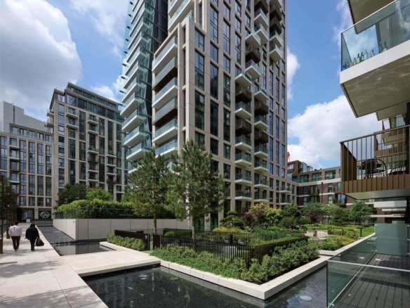 London Dock Wapping luxury apartments with landscaped courtyard modern residential development in central London