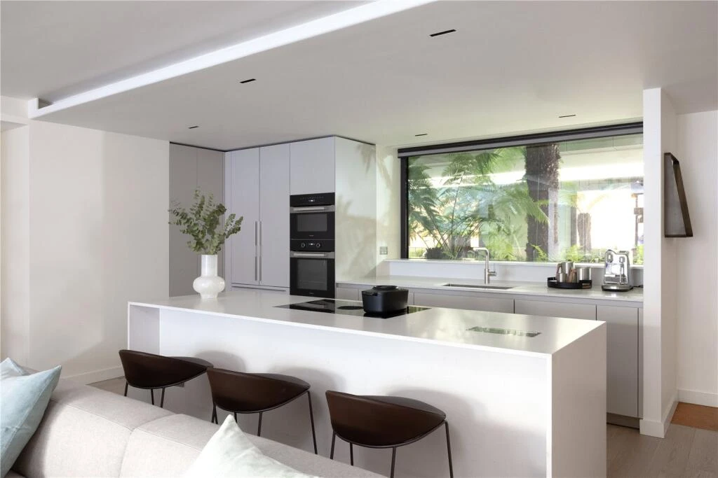 Marylebone Square London Build Facade