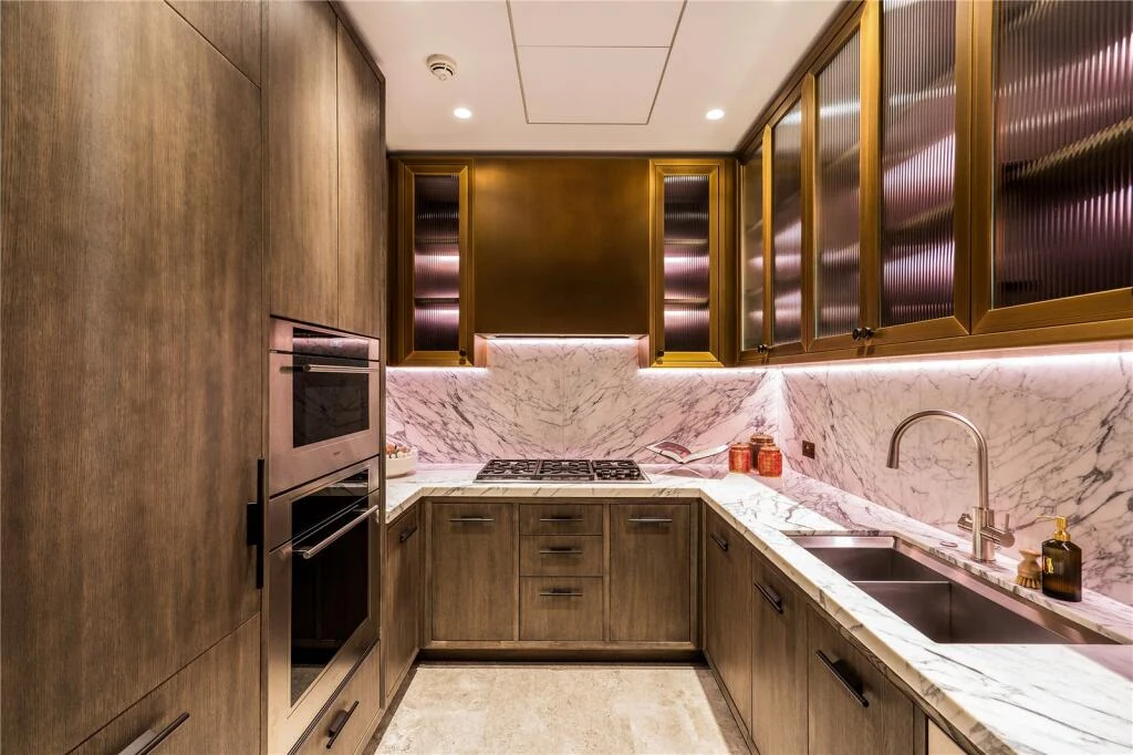 No1 Grosvenor Square Mayfair Bespoke Kitchen Marble Worktops