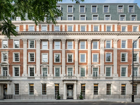 No1 Grosvenor Square Mayfair Facade Garden Square Golden Hour