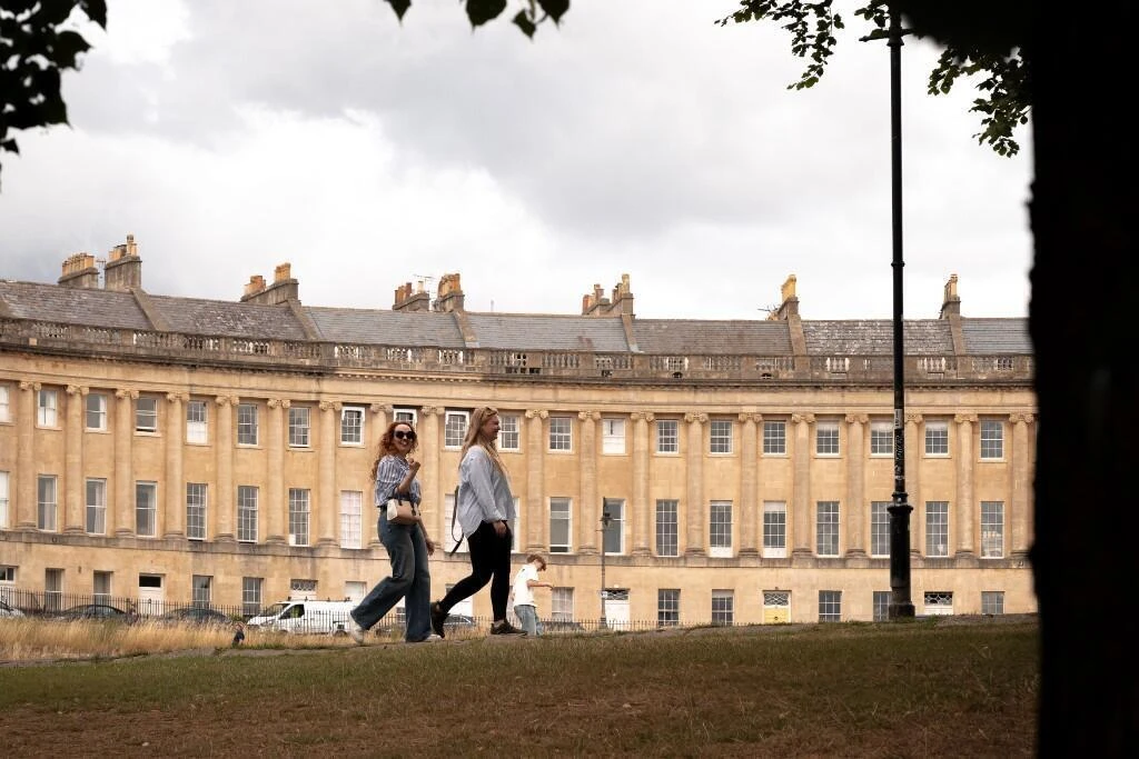 One Waterside Bath Royal Crescent Lifestyle