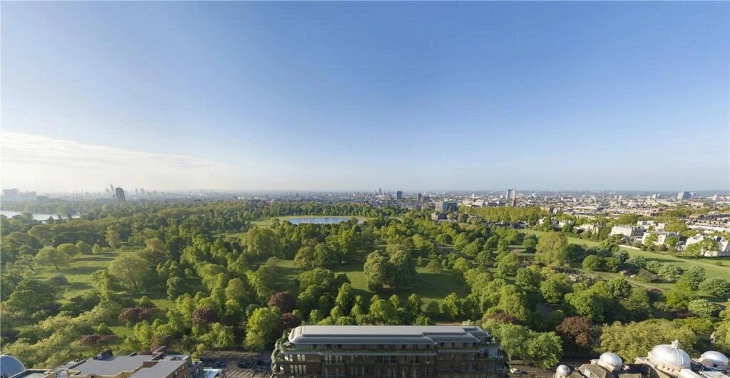 Park Modern Aerial View Over Hyde Park And London Skyline