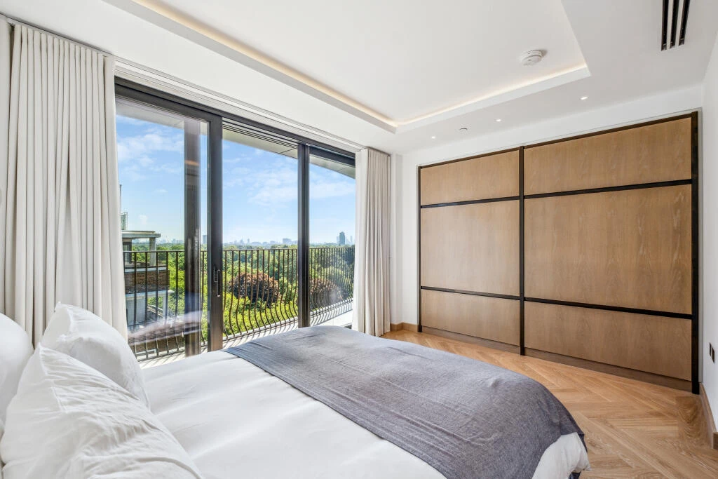Park Modern Bedroom Floor To Ceiling Windows Balcony Hyde Park View London
