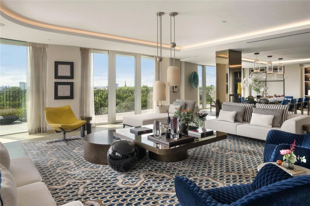 Park Modern Living Room Terrace Access Hyde Park London Skyline Day