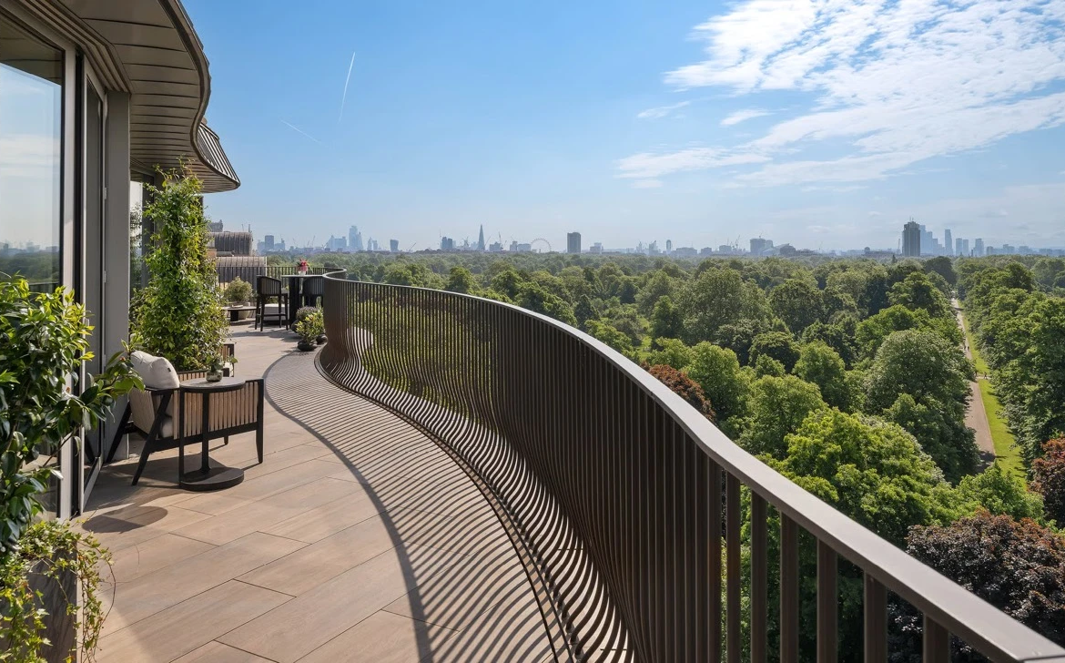 Park Modern Terrace London Skyline Shard Hyde Park View