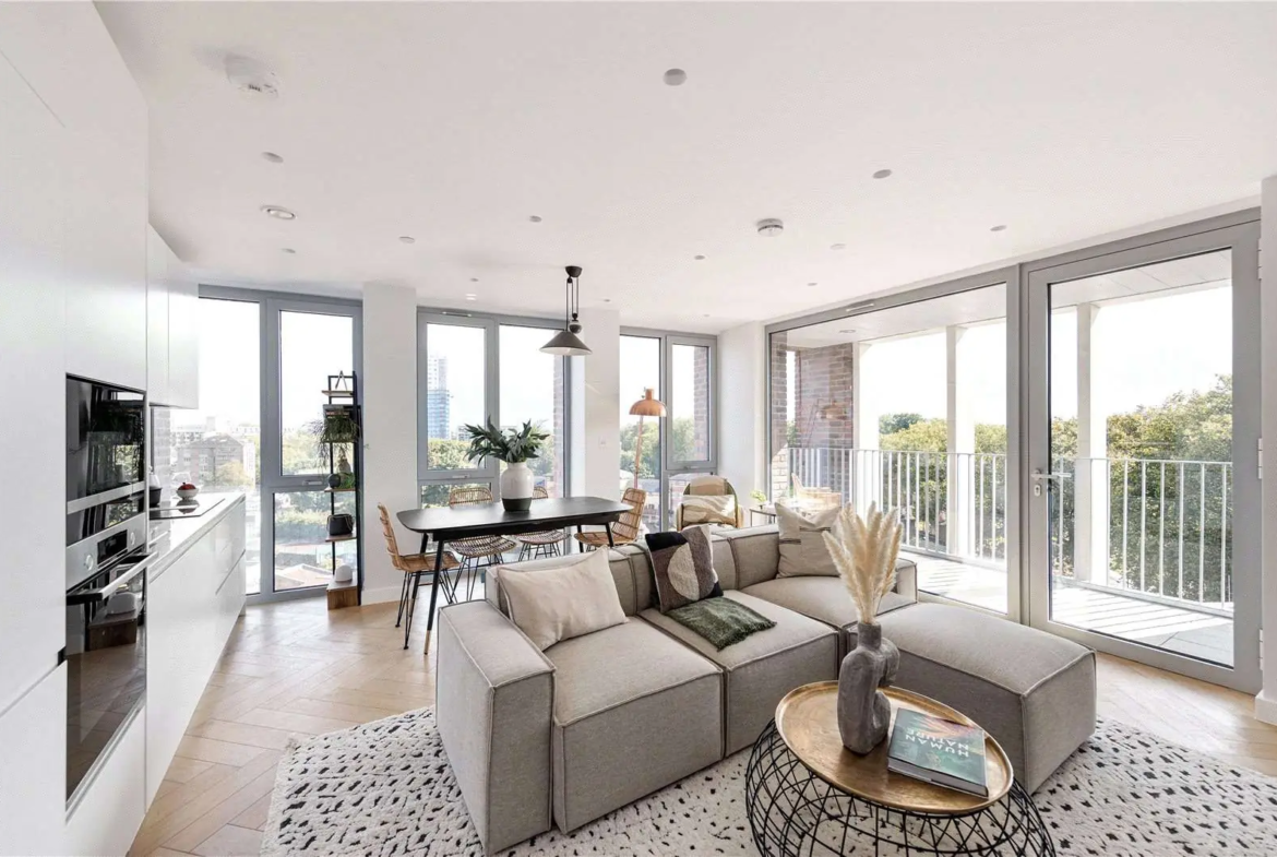 Parkhaus Hackney Downs E5 Open Plan Living Dining Kitchen Balcony City Skyline
