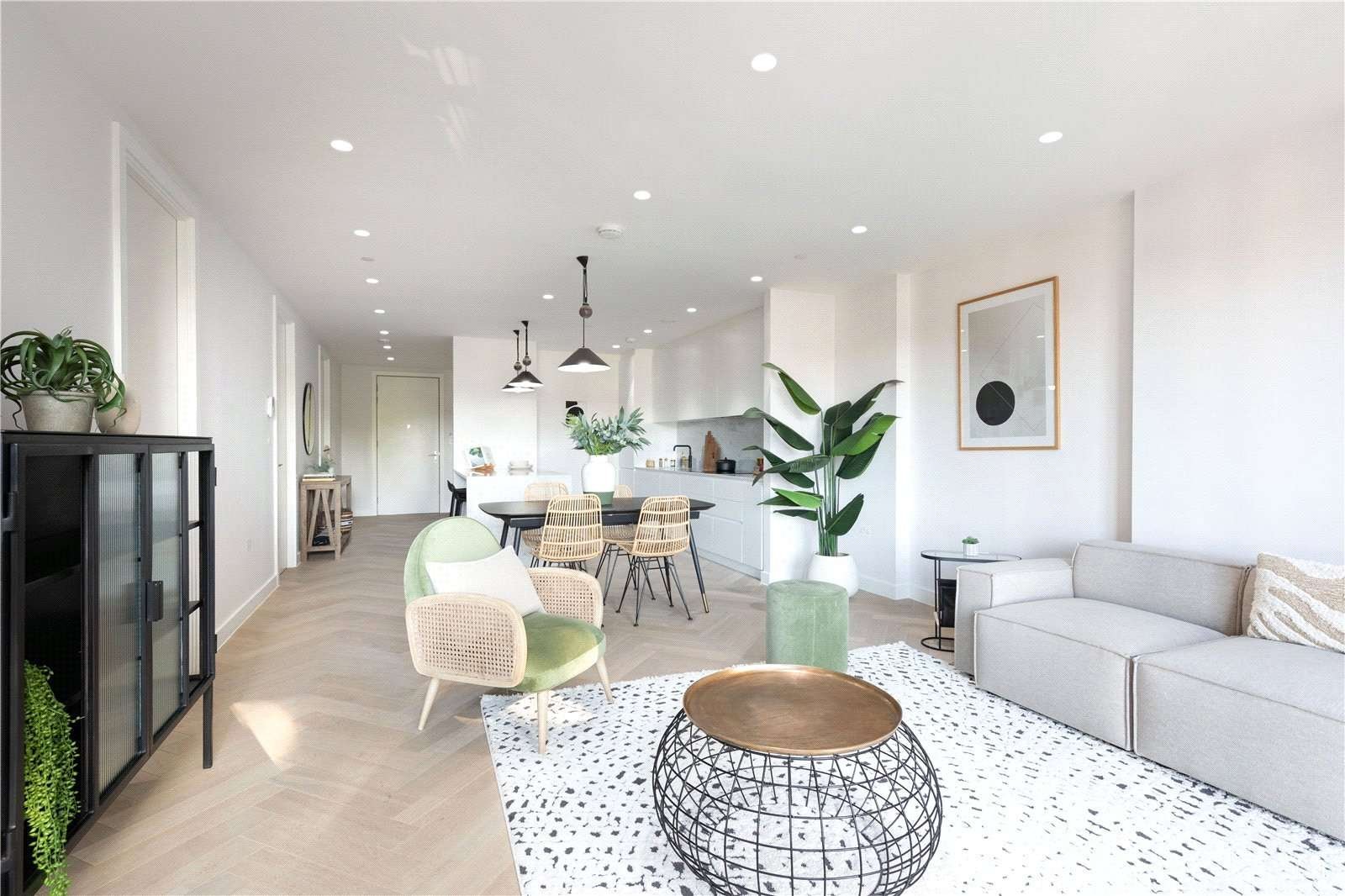 Parkhaus London E5 Hackney Spacious Living Dining Kitchen Overview