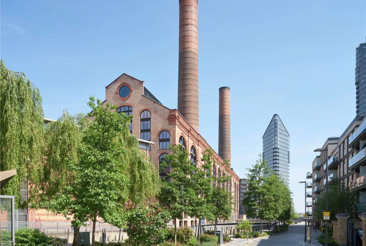 Powerhouse Chelsea Waterfront Lots Road Chelsea Sw10 0qd 3 Bedroom Apartment 5th Floor Loft Living Room