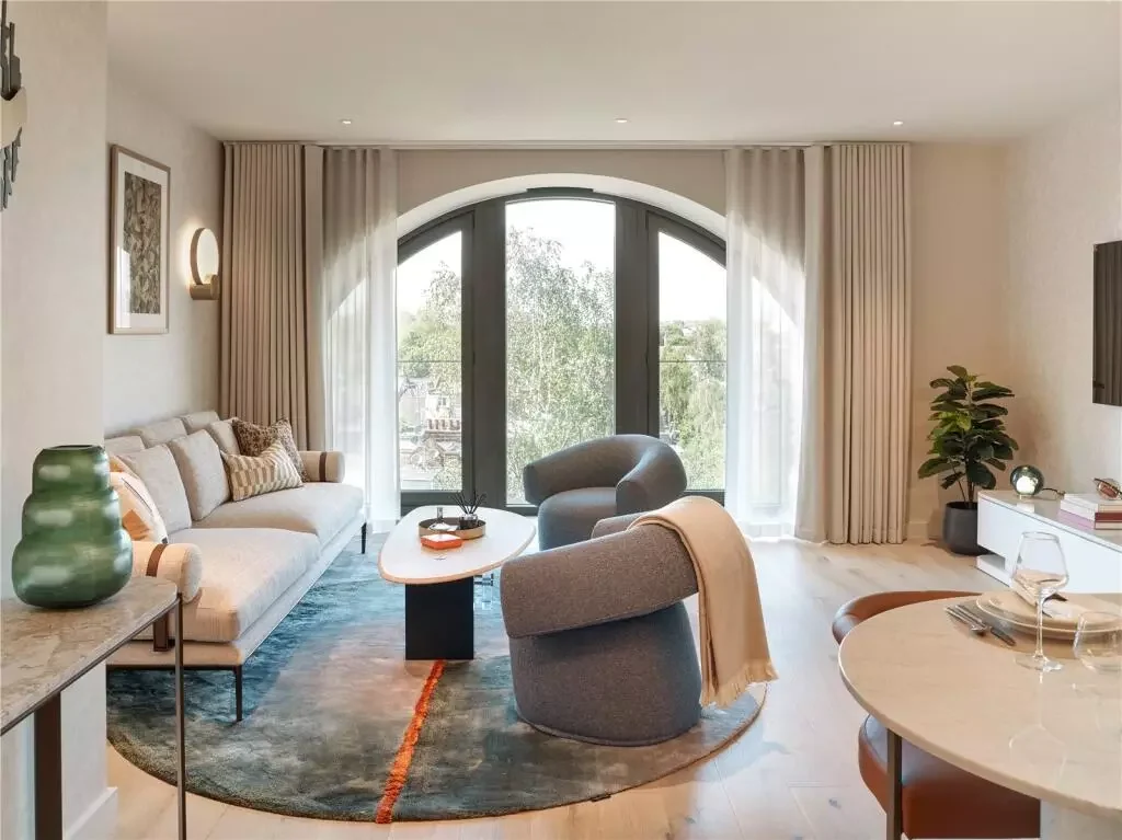 Powerhouse Chelsea Waterfront Lots Road Chelsea Sw10 0qd Lots Road Power Station Chimneys Street Approach