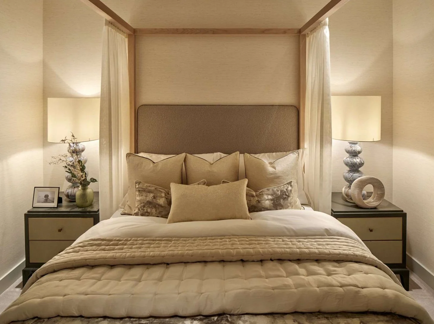 Powerhouse Chelsea Waterfront Master Bedroom Four Poster Luxury Interior London Sw10